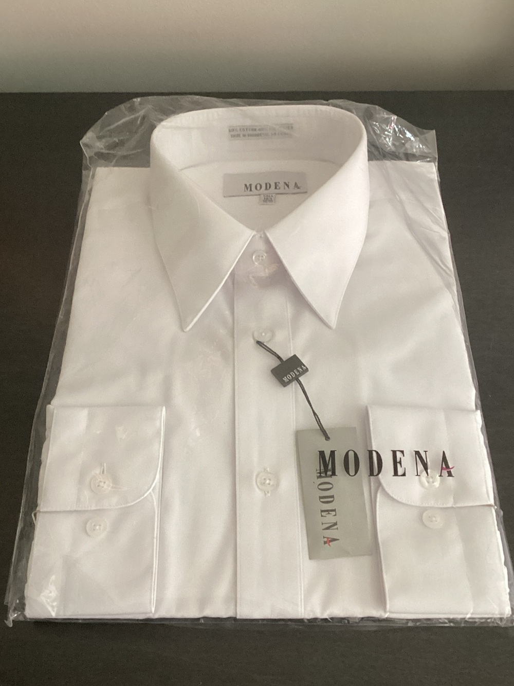 NWT- Men’s Modena White Classic Dress Shirt- Tall 16 1/2- 36/37